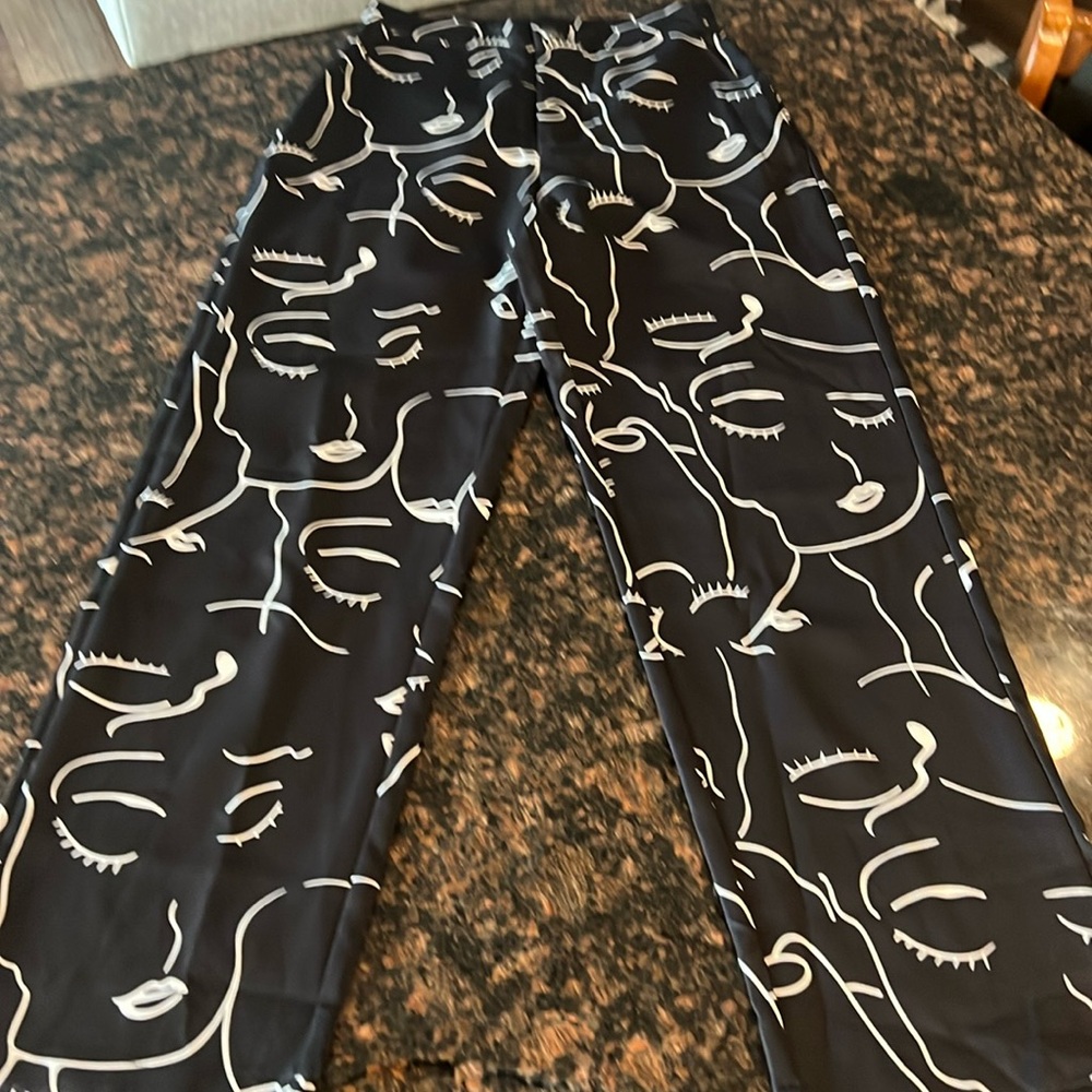 Shein black and white face pants size small